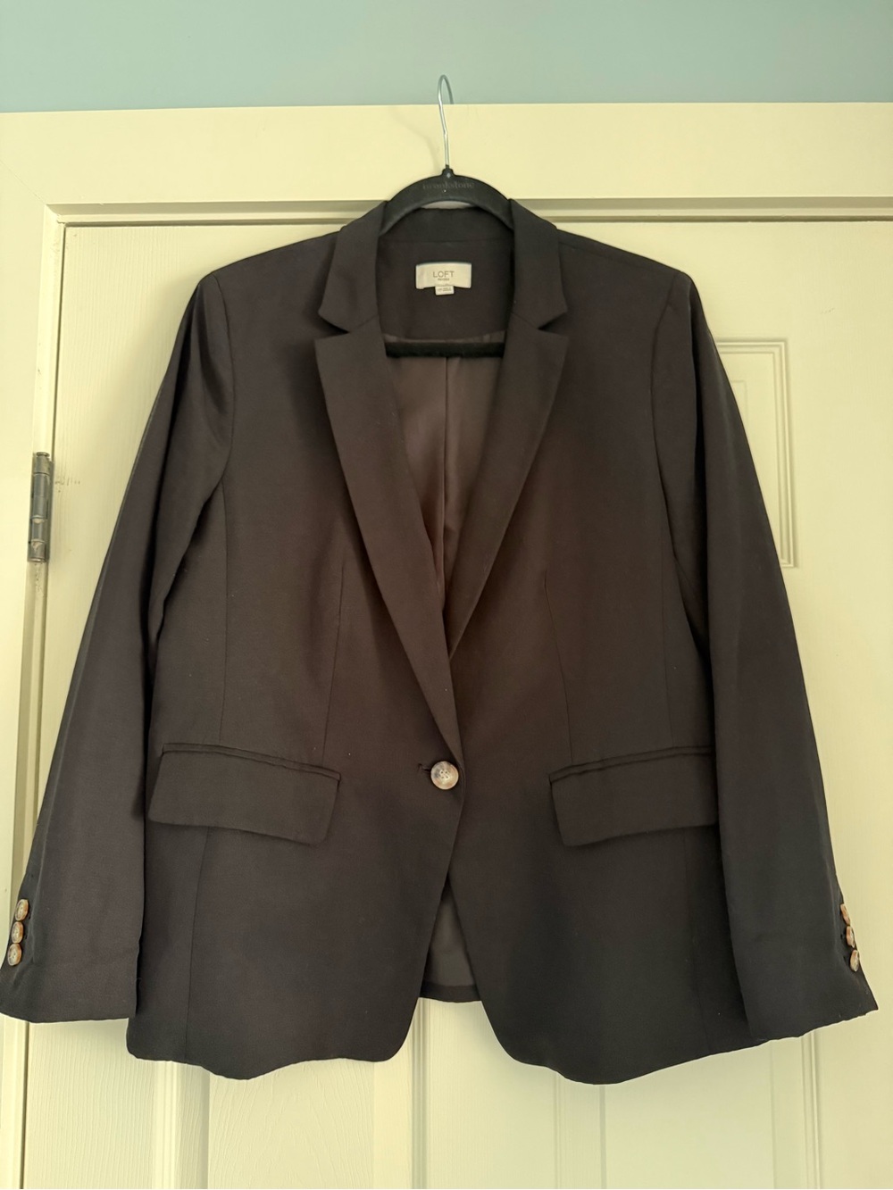 LOFT Black Single-Button Notch Lapel Blazer